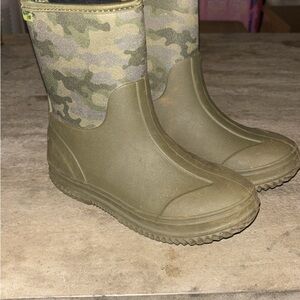 NIB Western Chief Green Camouflage Kids' Rain Boots